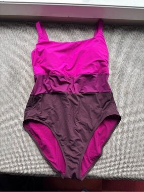 Athleta Colorblock One-Piece Swimsuit in Bright Fuchsia and Plum